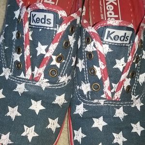 Keds Shoes - Cute red white & blue keds! Keds Shoes - Cute red white & blue keds!